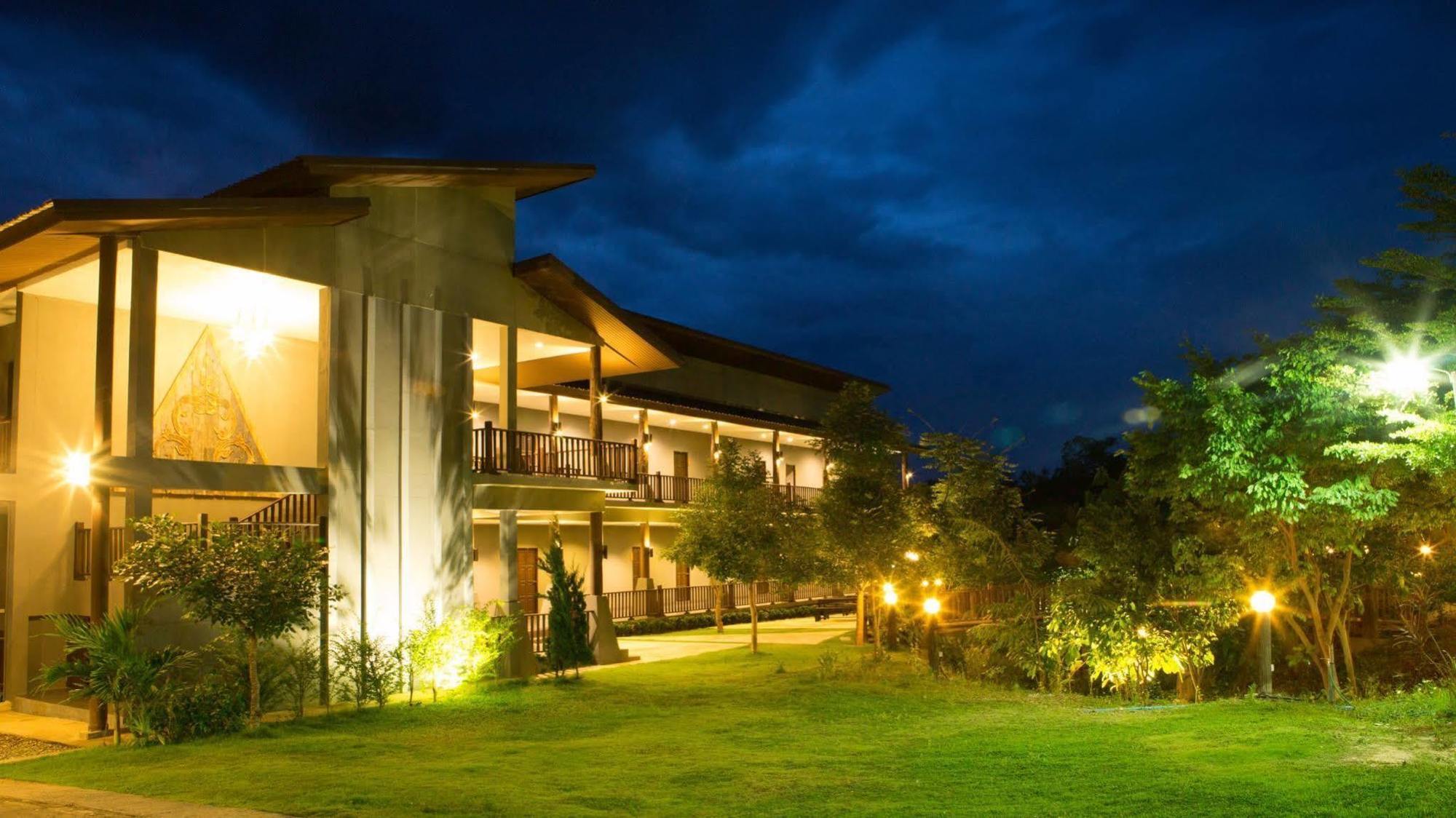 Baan Pailyn Resort Lamphun Li Екстериор снимка